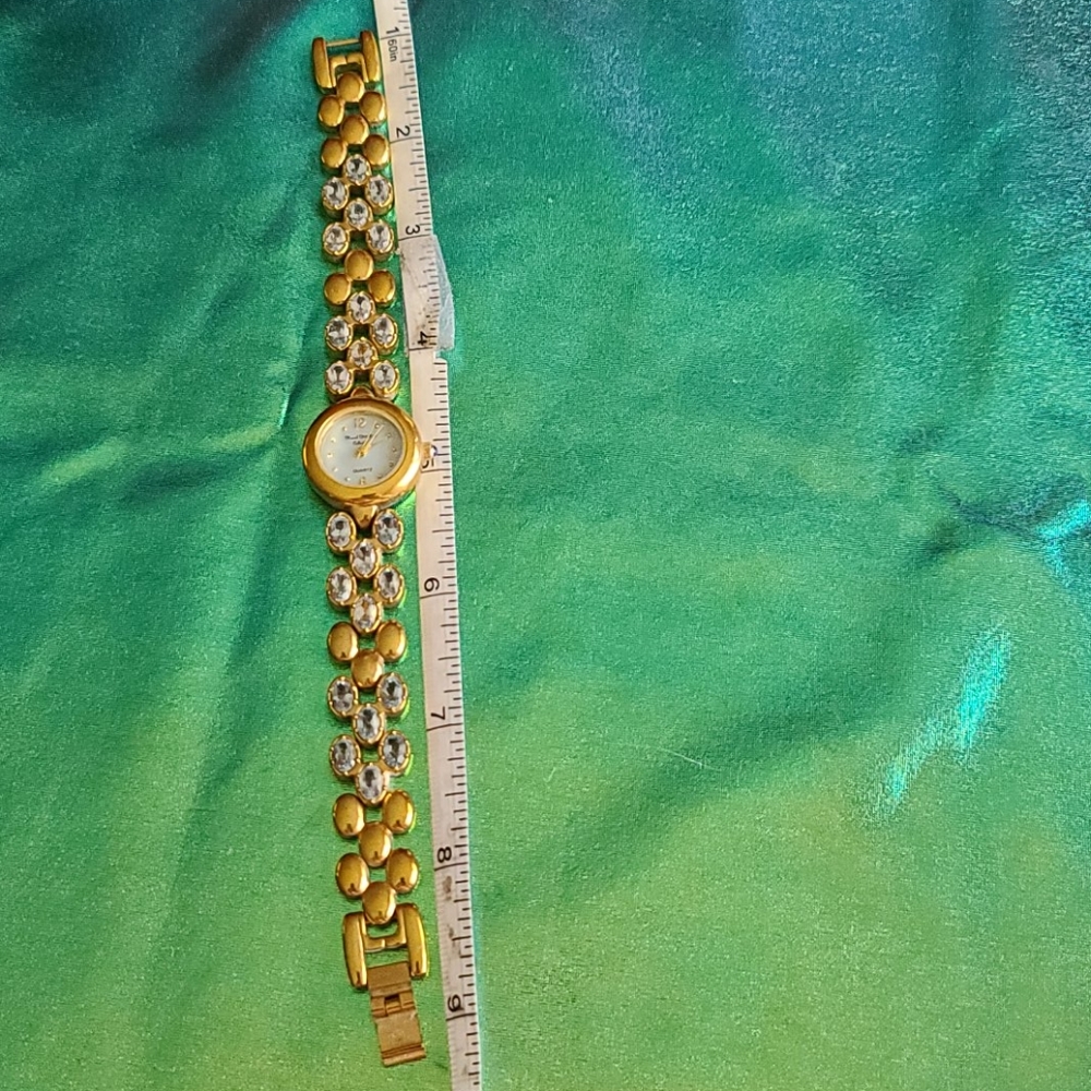 Watch - Picture 2 of 9